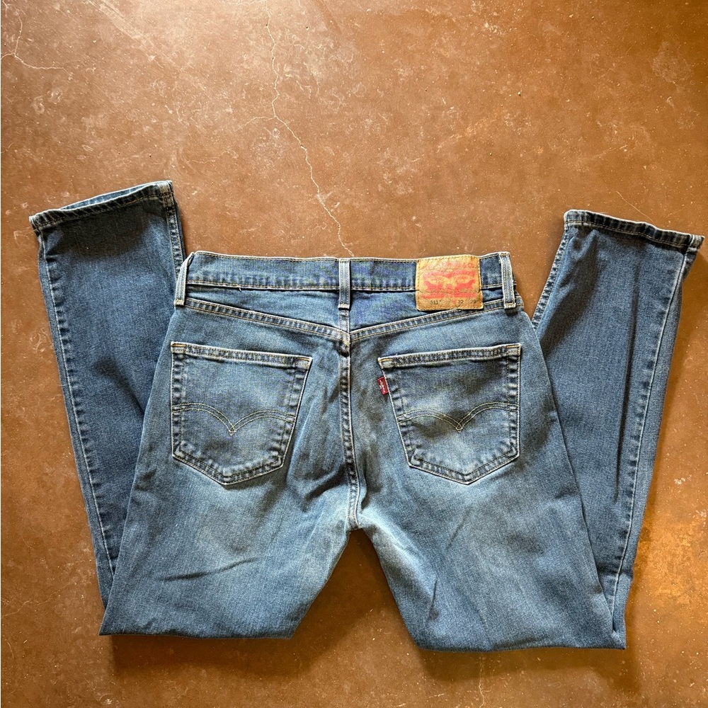 Levi's Classic Blue Jeans 511 32x29 Medium Wash - Picture 3 of 4